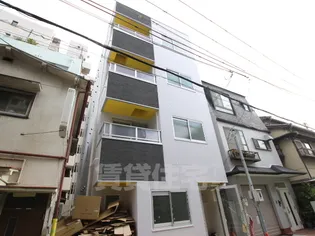 アヴェニールの画像