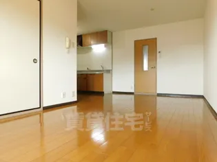 コンフォートDAIEI【4階】の居間