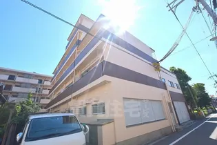 魚真マンションの画像