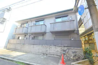 エステート旭【2階】の外観