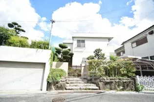 大阪府茨木市下穂積4丁目【一戸建】の外観
