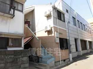 カーザラック【2階】の外観