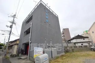 コンフォート本町【201号室】の外観