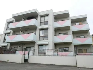 ヴェルデ三番館【1階】の外観