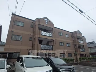 マロンステージA棟【1階】の外観