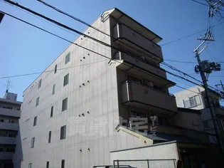 グランジュネスの画像