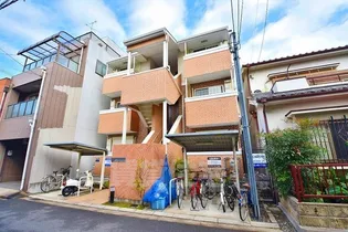 エストレヤ荒川【3階】の外観