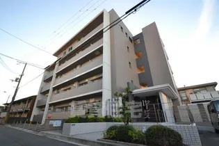 シェリールコートの画像