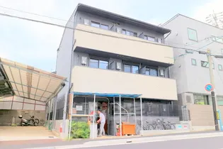 フラッティ毘沙門町【3階】の外観