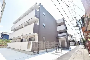 ブラウンシュガーレジデンス【1階】の外観