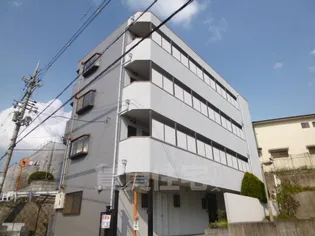 プラットホーム額田駅前の画像