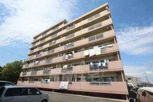 アーバンコート入場の画像