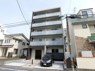 ぱ〜くたうんルナ新通【5階】の外観