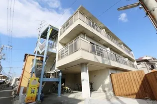 エステートアイワの画像