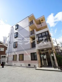 メゾンクレスト【3階】の外観