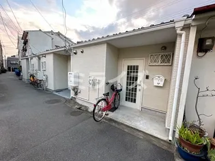 大阪府吹田市片山町4丁目【テラスハウス】の外観