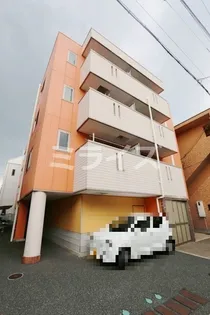 サンメゾン8【1階】の外観