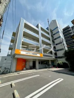 グランドライフ北之坊【3階】の外観