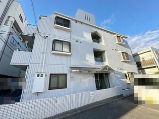 トラッディ吹田Ⅲ【1階】の外観