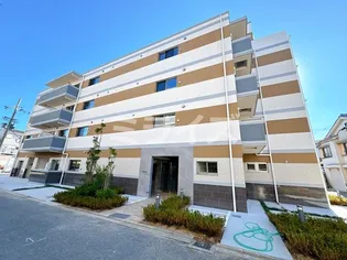 グランエピ【4階】の外観