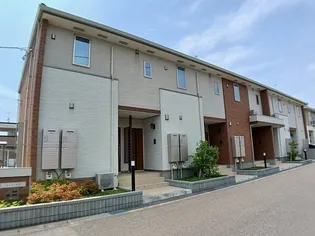 クレストⅡ【1階】の外観