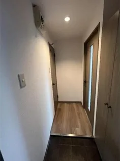 ノースタウン月寒【3階】の玄関