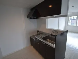 ラグジースペース南郷【4階】のキッチン