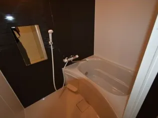 ラグジースペース南郷【4階】の風呂