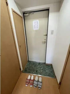 VIlla・de・collIne(ヴィラ・デ・コリーヌ)【4階】の玄関