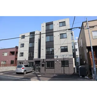 LUNA CLARIS(ルナクラリス)菊水【1階】の外観