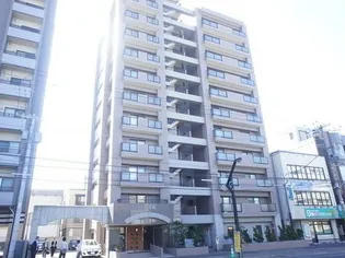 ローザンヌ南9条【3階】の外観