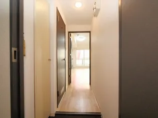 パルコート澄川【108号室】の玄関