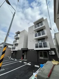 クラリス中の島【3階】の外観