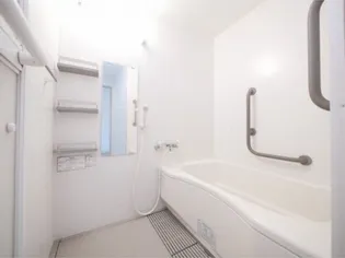 リバーサイドヒルズ西岡公園【2階】の風呂