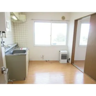 プラザケアンズA棟【201号室】の内装