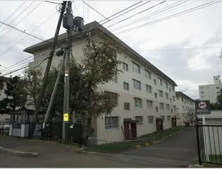 札幌西月寒団地3号棟の画像