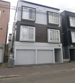 エミネンス栄通【301号室】の外観