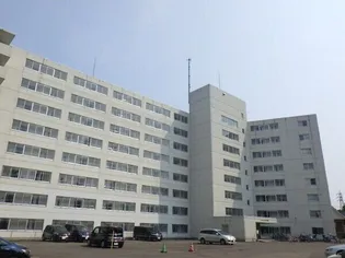 ロイヤルレインボー平岸 B棟【6階】の外観