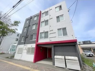 グランピース美園【1階】の外観