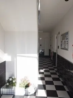 グランメールルレ・サン・ミッシェル【4階】の玄関