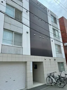 ブランノワールリヴィエール【1階】の外観