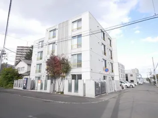 ファインブルーム学園前(旧S-FORT学園前)【3階】の外観