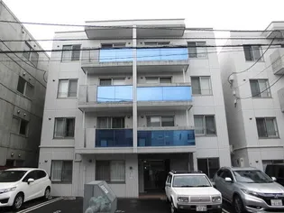 ウイングフィールド【2階】の外観