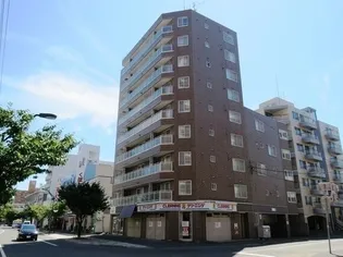 パストラーネ本郷【3階】の外観