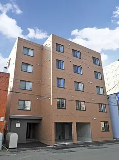 モンヴェール学園前【5階】の外観