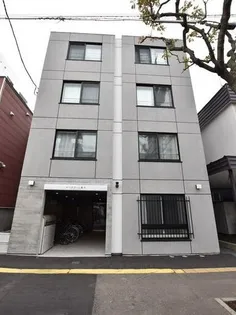 スペチアーレ豊平【1階】の外観