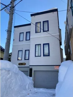 フラットJ月寒西【3階】の外観