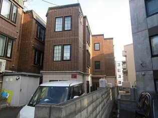 リッチタウン栄通六番館【302号室】の外観