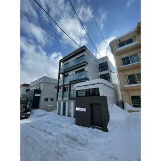 CARRERA栄通の画像