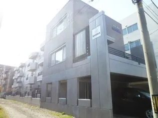 アリーハウスナキスカ【2階】の外観